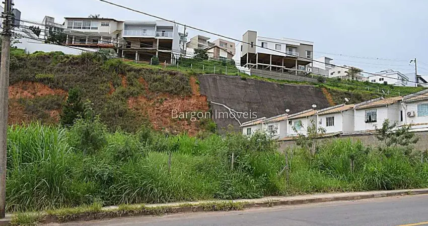 Terreno plano com 824 metros quadrados a venda no Bairro São Pedro em Juiz de Fora