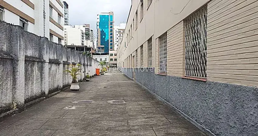 Apartamento térreo com 2 quartos a venda no Centro de Juiz de Fora