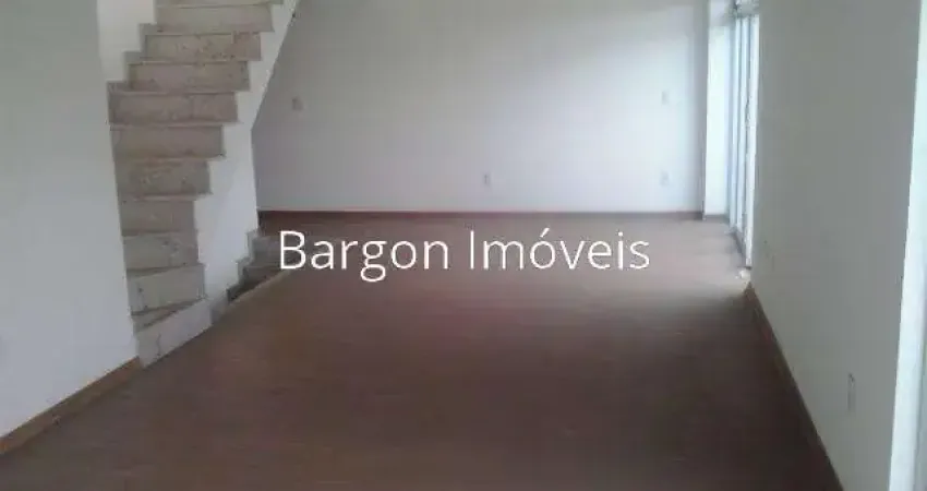 Cobertura com 04 quartos para venda no Bairro São Mateus em Juiz de Fora MG