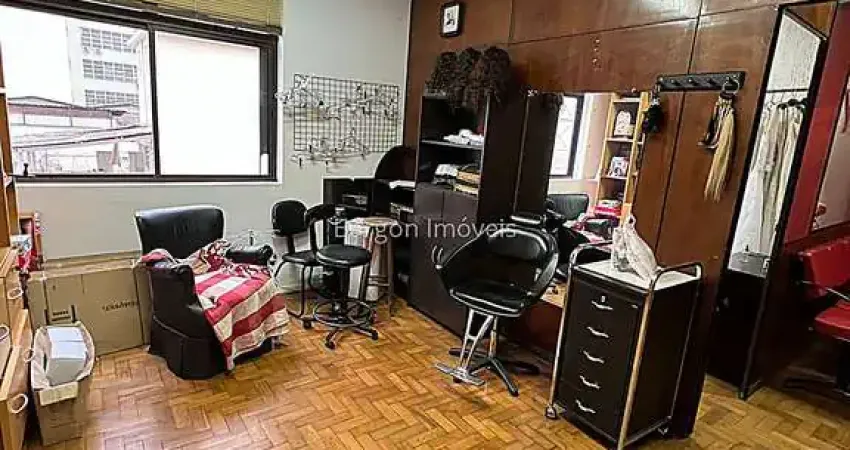 Exelente sala com 43 metros quadrados a venda no Centro de Juiz de Fora