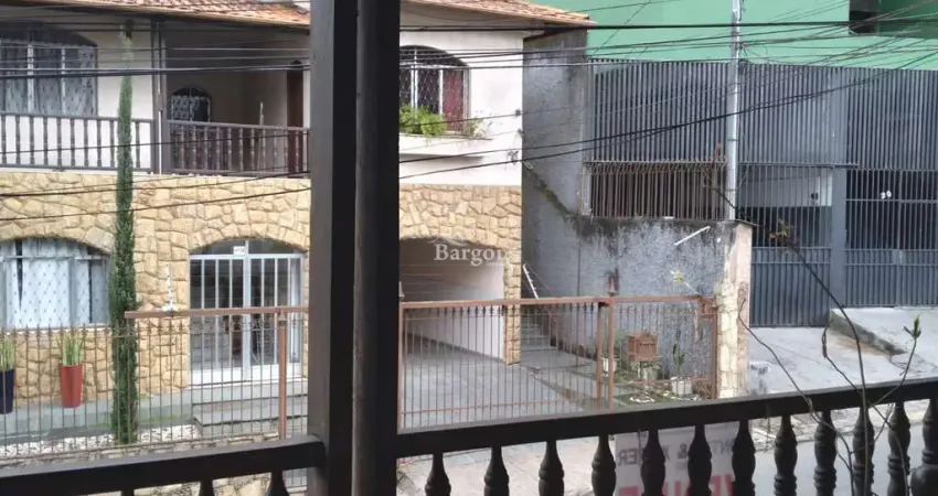 Casa de 4 quartos a venda no Bairro Bom Pastor em Juiz de Fora