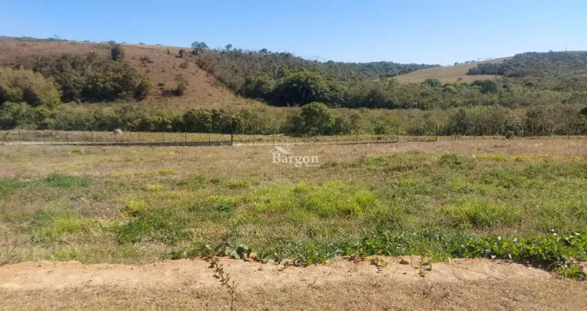 Terreno com 1.000 metros quadrados a venda no Condomínio Villagio Reserva em Juiz de Fora