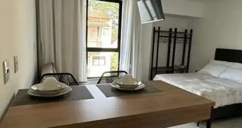 Studio mobiliado a venda no Centro de Juiz de Fora/MG