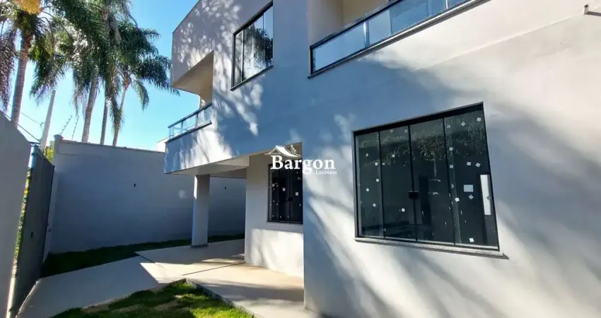 Casa de 3 quartos a venda no Bairro Marilândia em Juiz de Fora