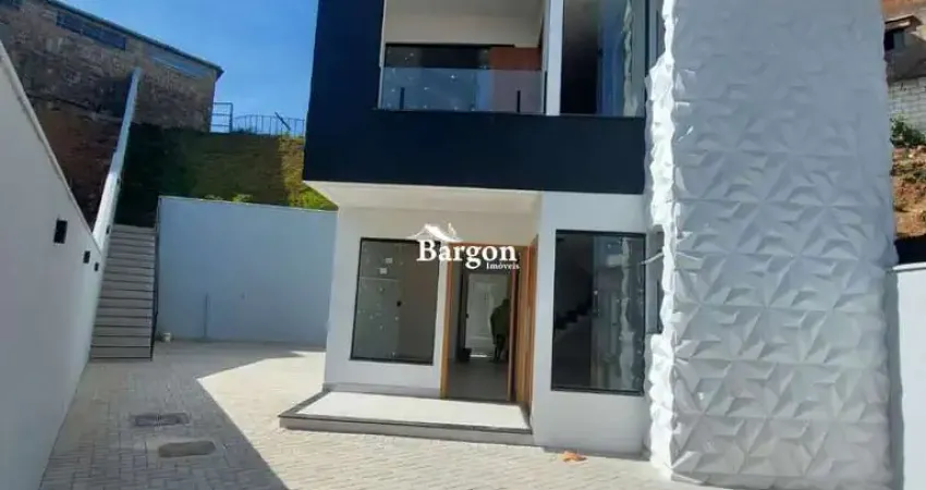 Casa 3 quartos sendo 1 suíte a venda no Bairro Ipiranga em Juiz de Fora