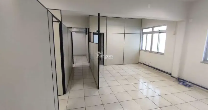 Loja com 130 metros quadrados a venda no Bairro São Mateus em Juiz de Fora