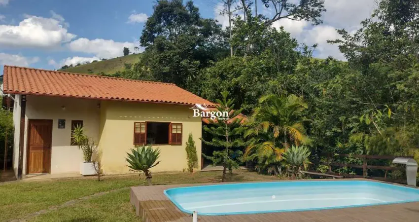 Granja com 2 quartos a venda no Condomínio Angolinha no Bairro Monte Verde em Juiz de Fora