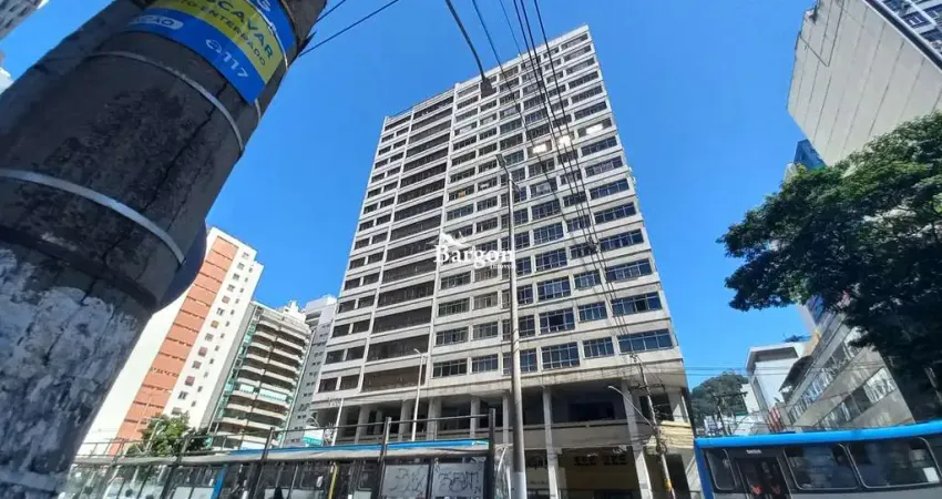 Apartamento 4 quartos sendo 1 suíte a venda no Centro de Juiz de Fora