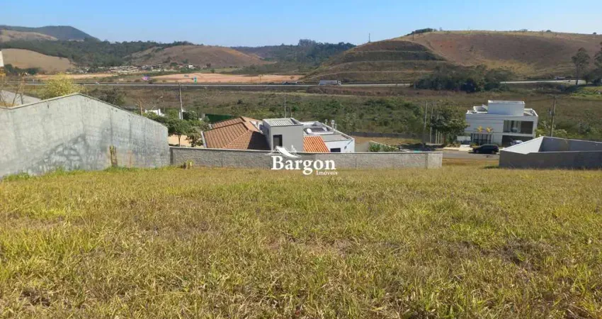 Terreno com 631 m² a venda no Condomínio Alphaville Juiz de Fora