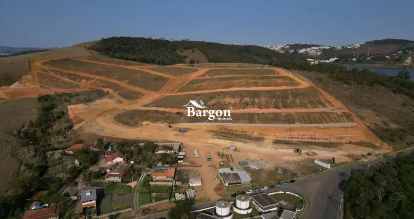 Lote com 257m² a venda no Condomínio Estrela do Bosque em Juiz de Fora