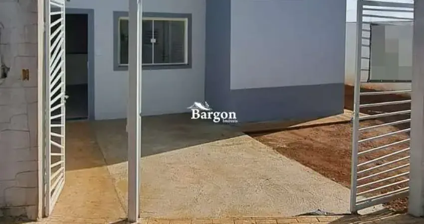 Casa linear com 2 quartos e área externa a venda no Residencial Renascença em Juiz de Fora