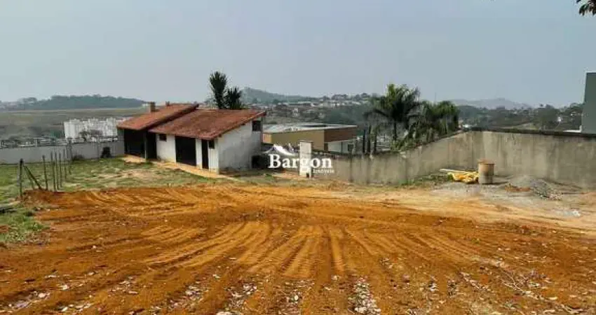 Terreno com 526m² à venda no Condomínio Spina Ville em Juiz de Fora