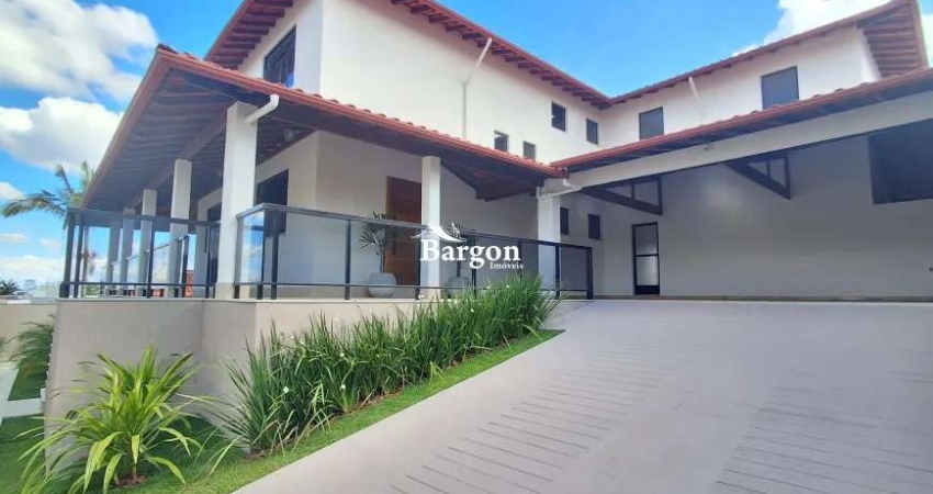 Casa com 4 quartos sendo 2 suítes à venda no Condomínio Spina Ville em Juiz de Fora