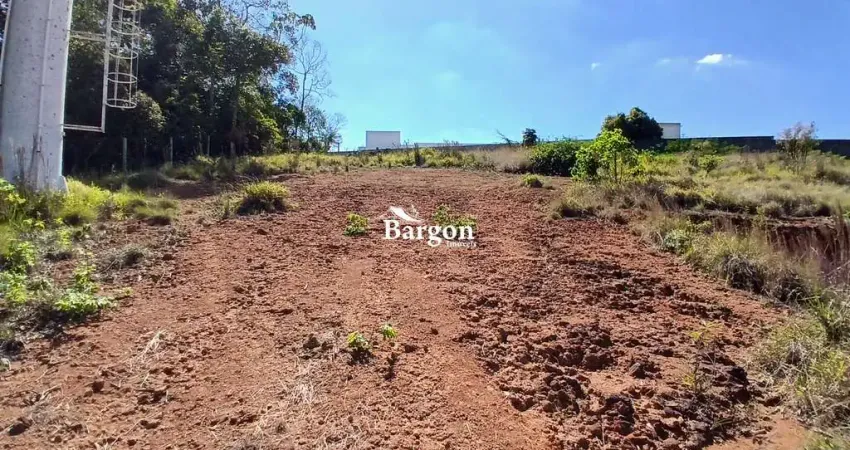 Terreno com 511,22m² a venda em condomínio fechado no bairro salvaterra em juiz de fora