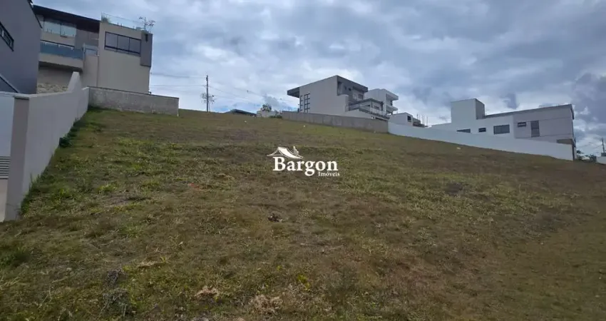 Lote com 470 m² a venda no condomínio alphaville em juiz de fora