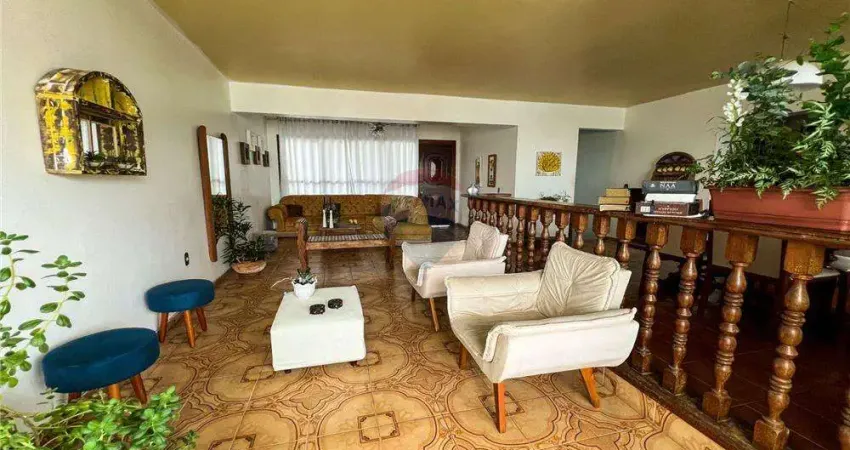 Casa ampla e aconchegante na freguesia jacarepaguá por r$ 760.000, com 4 quartos , 369 m², em terreno de 12x49 ( 588m²) na freguesia.