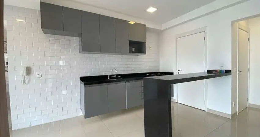 Apartamento com 3 quartos para alugar na Avenida Horácio Krepischi, Vila Bressan, Araras