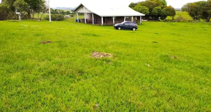 Francischini vende uma linda chácara completa, 34 km de ana rech