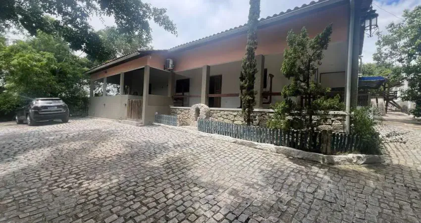 Casa com 8 quartos à venda na Rua Porta Florada, Porta Florada, Gravatá