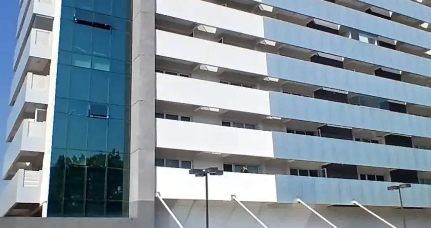 Sala comercial com 39 m² completa para locação a 200 metros da estação socorro trem cptm