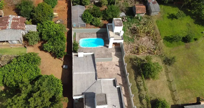 Casa com 2 quartos à venda na Avenida Vinte e Cinco de Julho, 47, Vila Rosa, Dois Irmãos