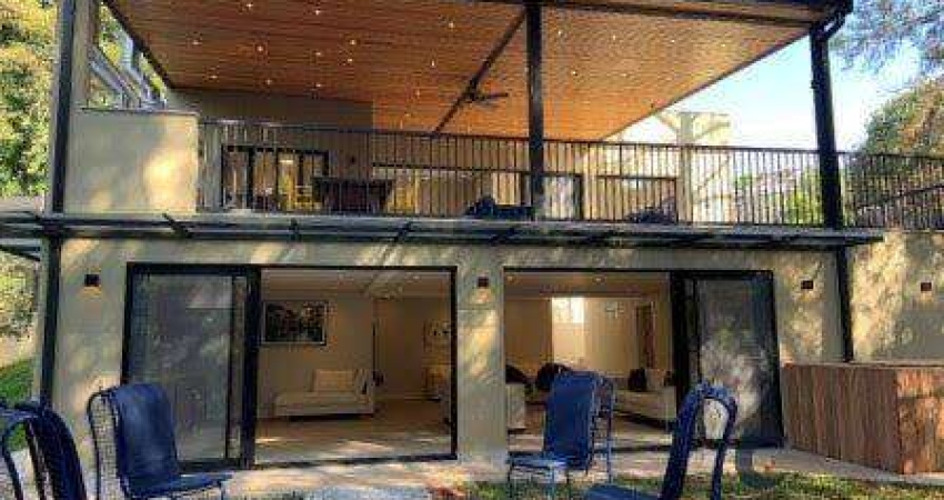Luxuosa Casa com 5 suítes, living integrado, gourmet! 500 m², Atibaia.