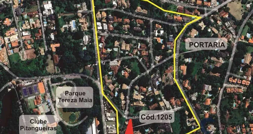 Incrível Lote com 907,00 m² no Miolo da Granja Viana por apenas R$ 837 mil