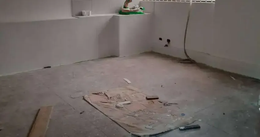 Excelente Salão versátil com 240m² de vão livre! Osasco