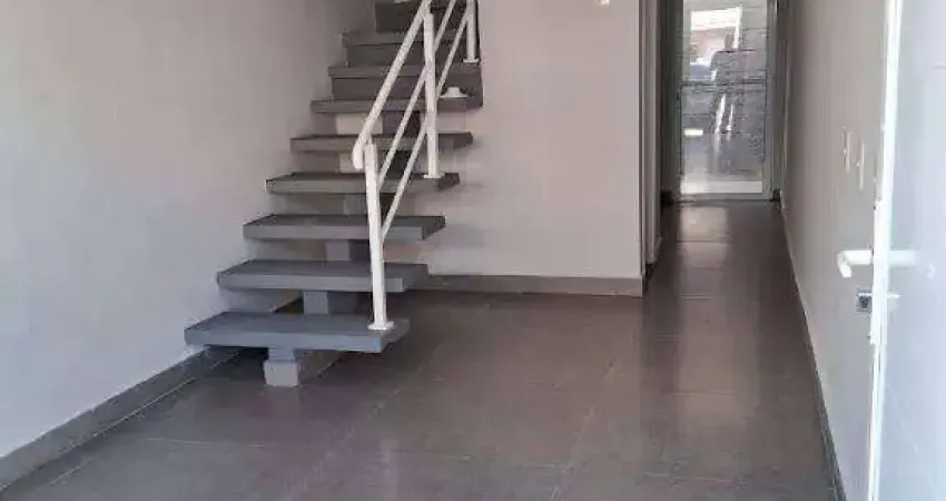 Baixou! excelente casa com 2 dormitórios à venda por 240.000,00.