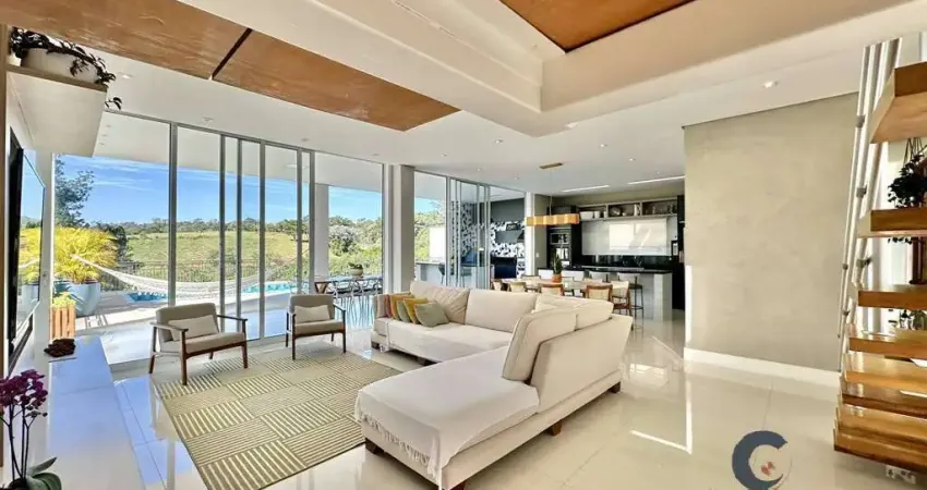 Casa moderna com 03 suítes, piscina, gourmet no condomínio vintage