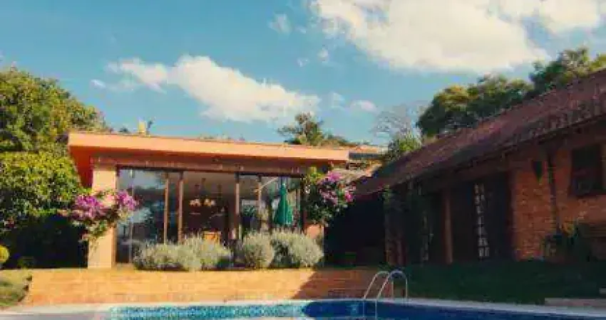 Casa estilo rústica à venda com 400m2 muito completa - cond. palos verdes