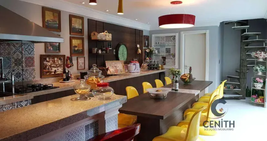 Linda casa com 5 suítes, espaço gourmet, adega, piscina, atêlie! 700 m²