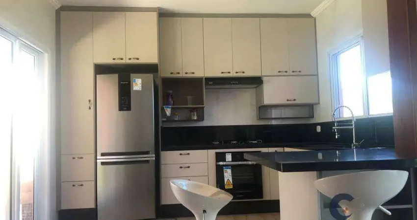 Novíssima casa térrea de 3 dormitórios, planejados, living integrado!