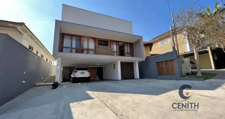 Casa moderna à venda com 497m2 e 4 suítes, escritorios, lazer privativo