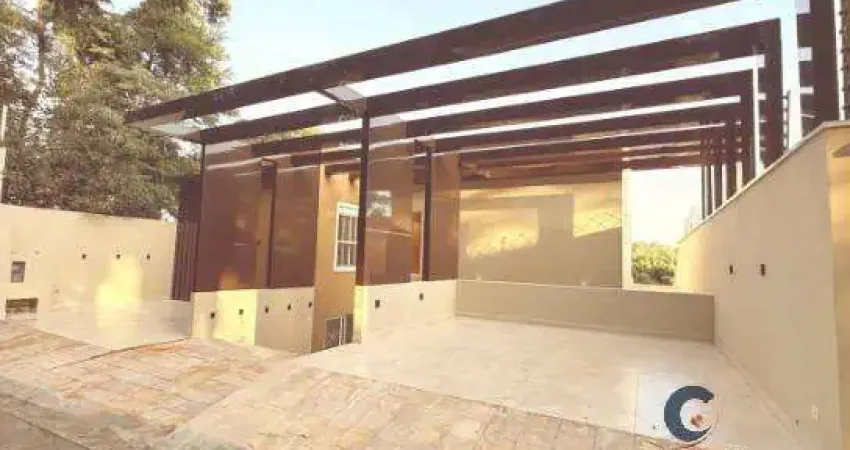 Casa exclusiva em condomínio na melhor localização da granja viana!