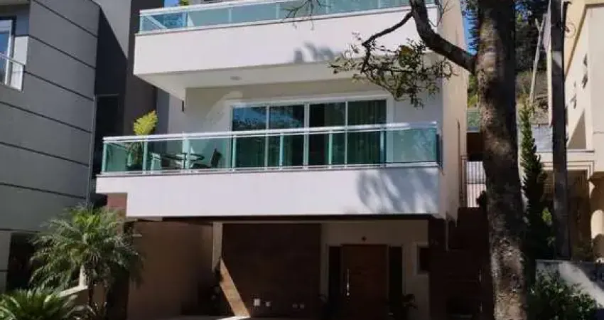 Imóvel com vista permanente para natureza no condomínio palm hills - cotia