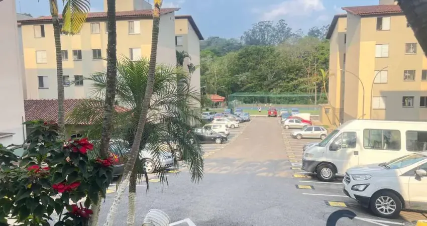 Apartamento à venda na Estrada Municipal do Embu, Jardim Torino, Cotia