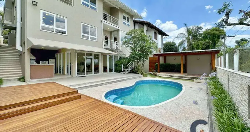 Residência moderna com vista privilegiada para o vale da fazendinha