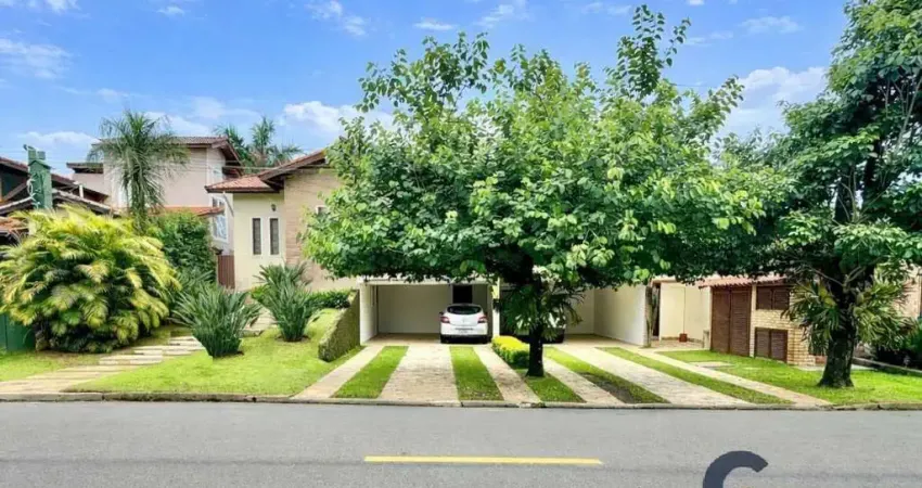 Casa à Venda 4 dorms / 2 suítes, 90% TÉRREA, salão festas gourmet, piscina!