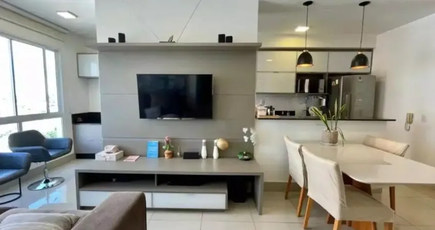 Apartamento, 3 suítes plenas, Armários Planejados, Porcelanato, 90m²