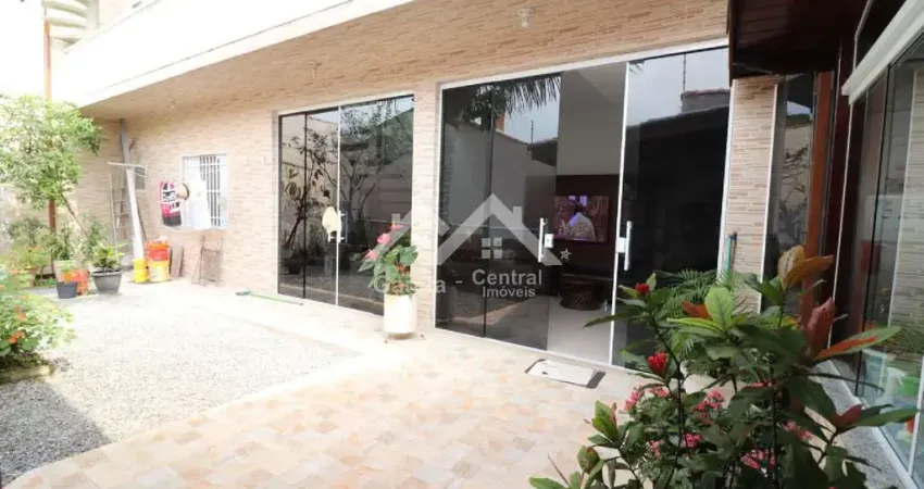 Casa com 5 quartos à venda na Centro, Centro, Peruíbe