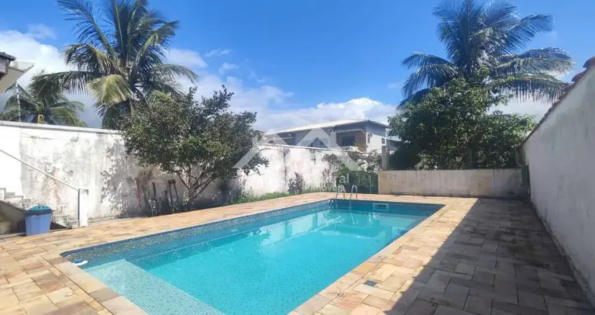 Casa com 3 quartos à venda na Centro, 564, Centro, Peruíbe