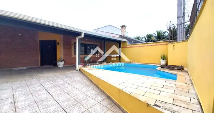 Casa com 3 quartos à venda na São José, 258, Estancia São Jose, Peruíbe