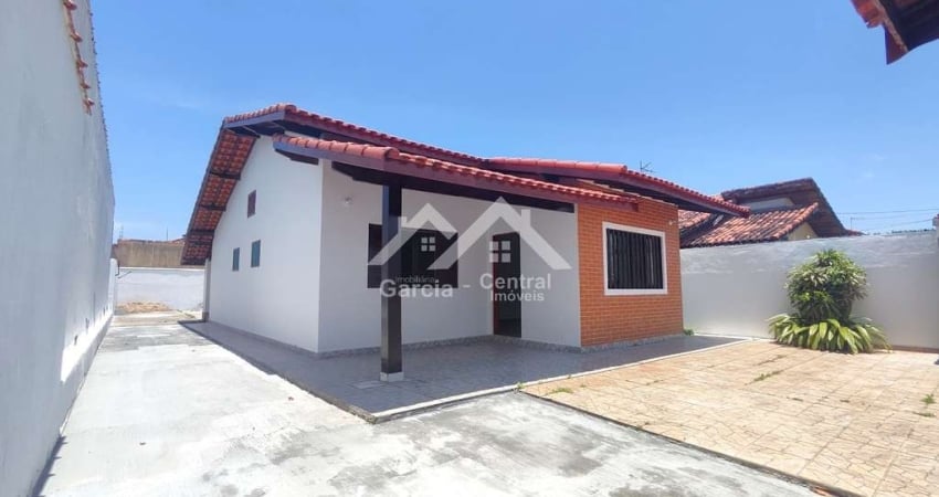 Casa em Peruíbe, no bairro Stella Maris