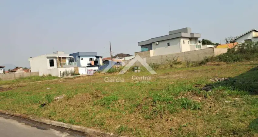Terreno à venda na São José, 658, Estancia São Jose, Peruíbe