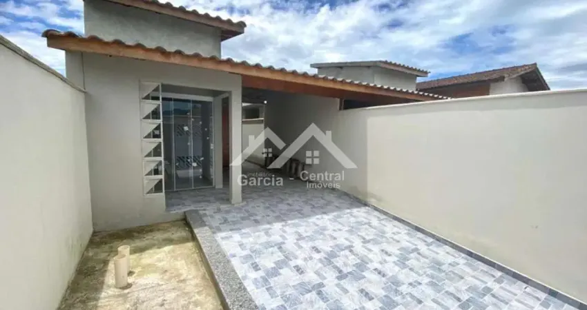 Casa com 2 quartos à venda na São José, 12, Estancia São Jose, Peruíbe