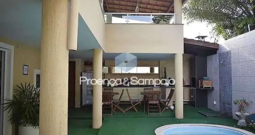 Casa em condomínio fechado com 4 quartos para alugar no Abrantes, Camaçari 
