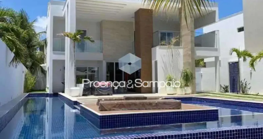 Casa em condomínio fechado com 5 quartos à venda no Guarajuba