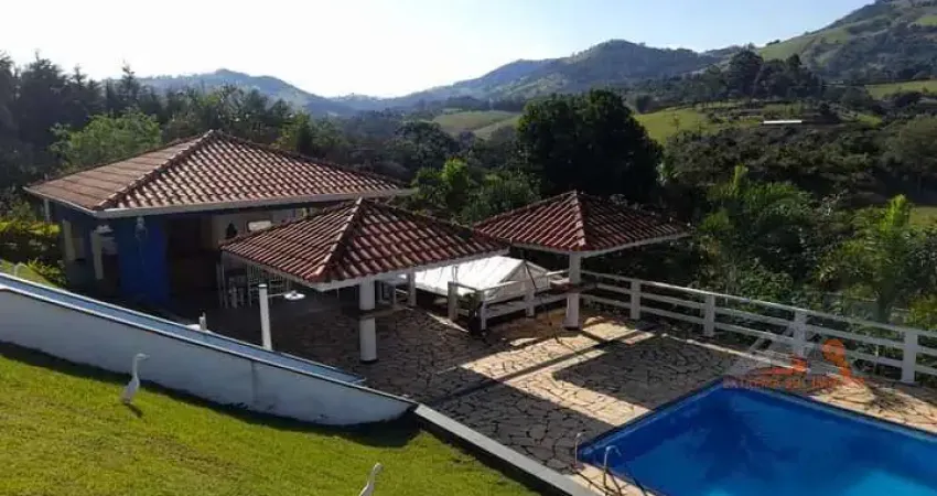 Chácara para Venda em Itapeva, Áreas, 4 dormitórios, 2 banheiros