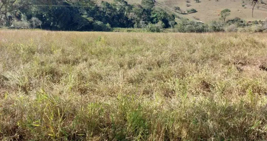 Terreno à venda no Forjos, Extrema 